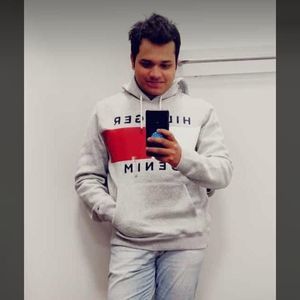 Meet your Posher, Amith